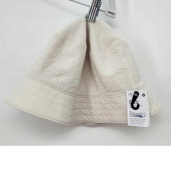 New NWT‎ Lululemon Both Ways Bone Bucket Hat Embossed Reversible L/XL - Picture 3 of 8